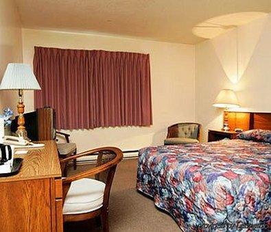 Fuller Motel 3*