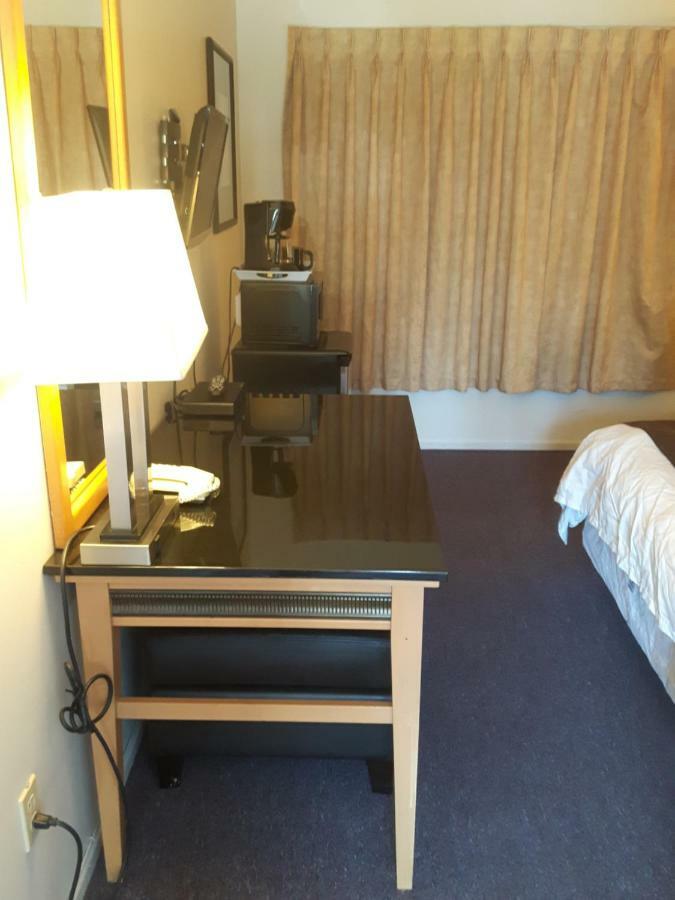 Motel Fuller